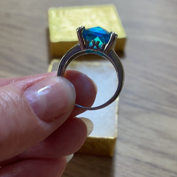 Blue Topaz Silver Ring New 7 - Picture 4 of 5